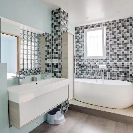Outstanding Near Champs-elysees By Guestready Paris
